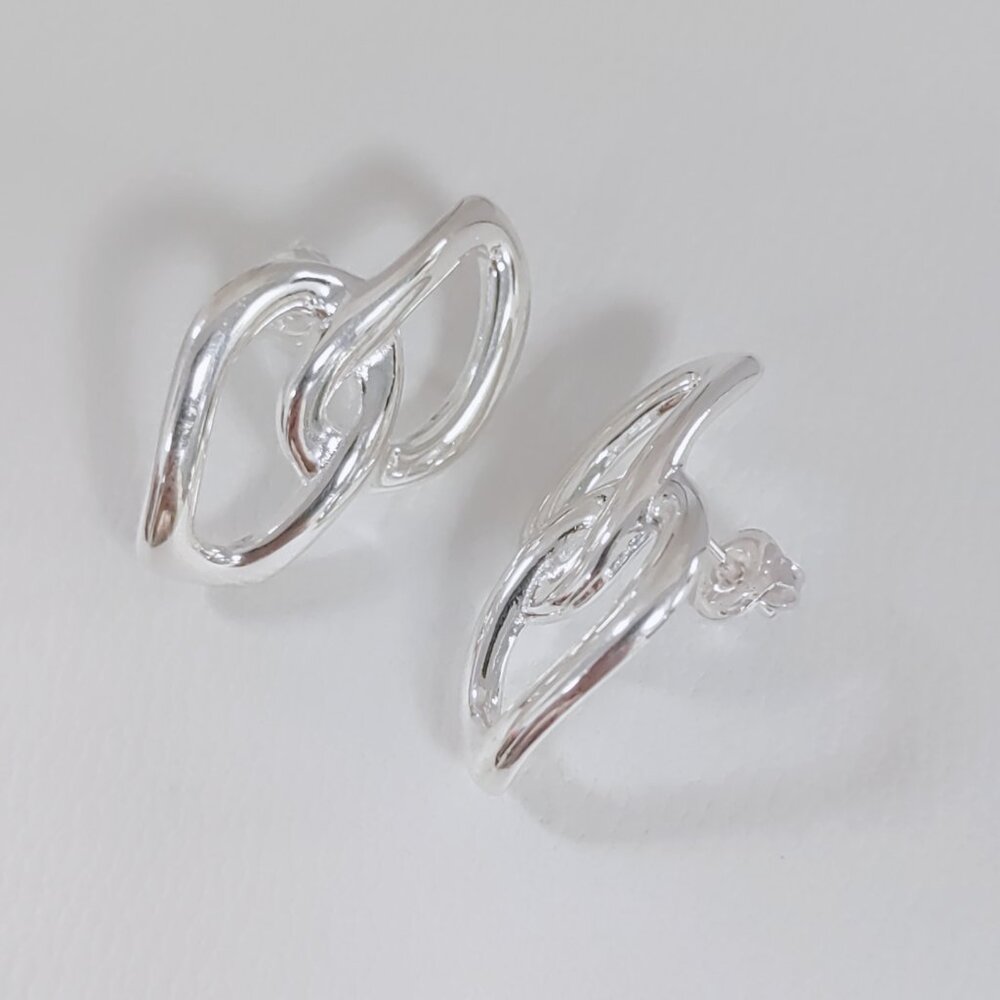 Uno de 50 INSEPARABLES EARRINGS, with 2 organic interlocked links Silver Plated - Picture 7 of 8